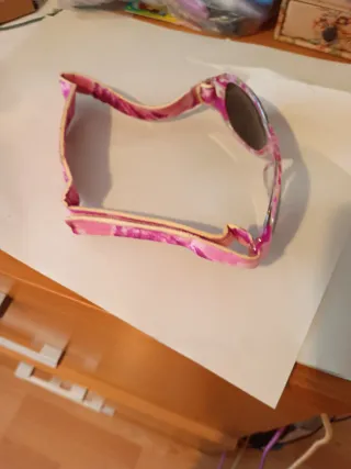 Gafas de sol niña sin patillas