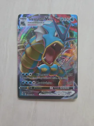 Lote 8 cartas Pokémon Vmax