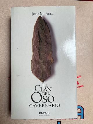 El clan del oso cavernario