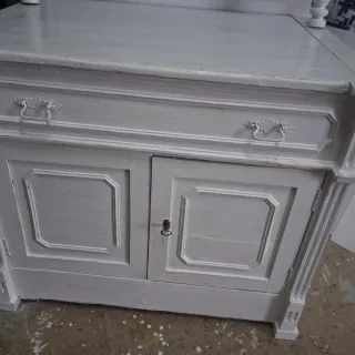 Madia Pugliese in legno