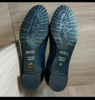 Scarpe Claurette N.37 Blu Scamosciate e Lucide