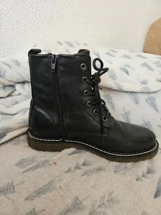 Botas militares negras
