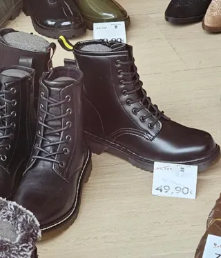 Botas militares negras