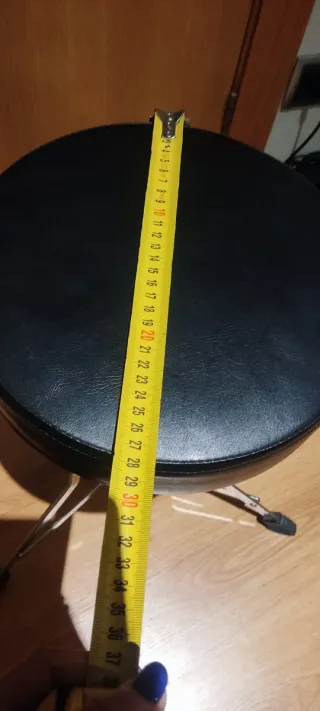 Banqueta de batería ajustable