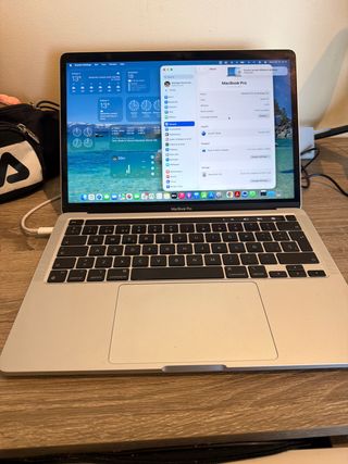 MacBook Pro M1 2020 8GB RAM 250GB SSD