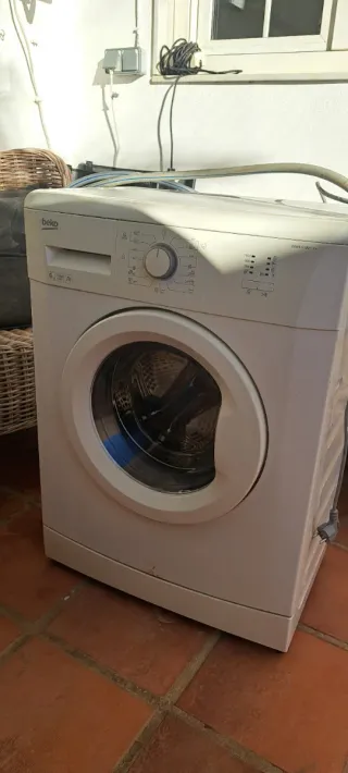 Lavadora Beko WM6100Y+