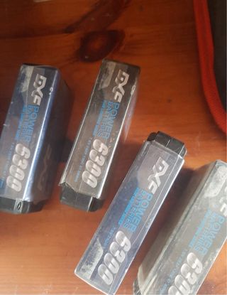 Associated RC8 B4.1e 1/8 TT