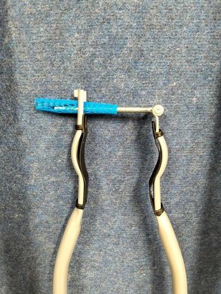 Cora - Portabicicletas de Techo Biker Plus