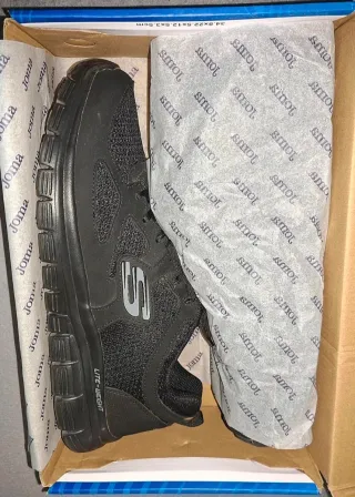 Zapatillas Skechers Lite-Weight Agoura