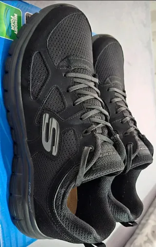 Zapatillas Skechers Lite-Weight Agoura