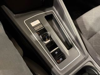 Volkswagen Golf Life 1.5eTSI 130cv DSG 2023