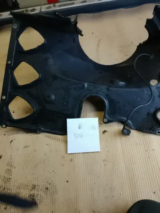 Tapa motor Porsche 964