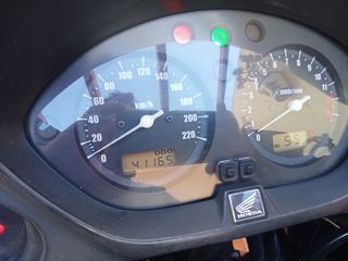 Honda CBF 600 SA Negra