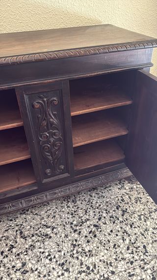 Mueble madera maciza antiguo