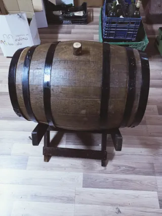 EN Zaragoza .Barril 50L Restaurado  SOLO ENTREGA