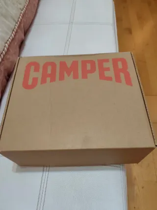 Zapatillas Camper Beige y Amarillo