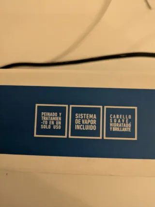 Plancha de vapor para el cuidado del cabello