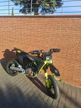 Husqvarna 701 SM 2024