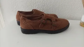 Zapatos de mujer marrones