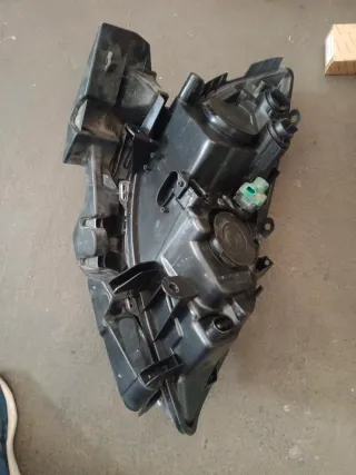 Faro Izquierdo Renault Scenic 06-09