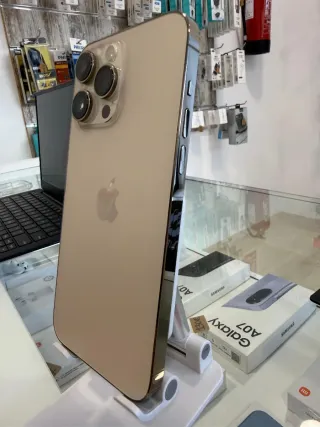 iPhone 14 Pro Max Dorado