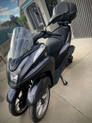Yamaha Tricity 125CC Scooter Automático