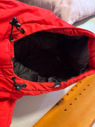 Cazadora Roja Pull&Bear Canguro