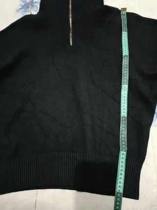 Jersey Zara cuello alto cremallera Talla M