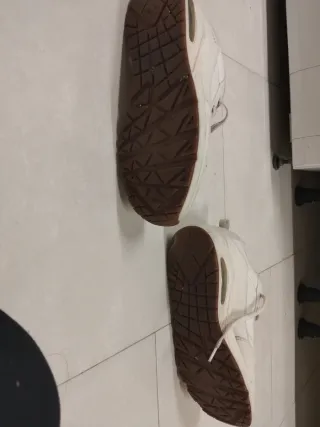 Skechers Los Ángeles Talla 44 EUR