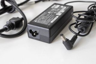 Cargador ASUS SADP-65KB B Portátil