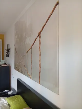 Cuadro tela y madera puente de un bosque