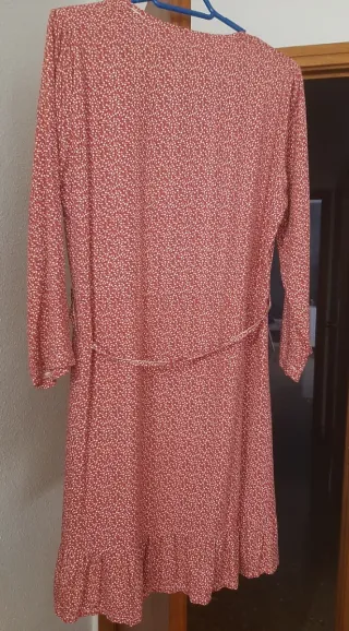 Vestido estampado floral entretiempo