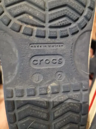 Sandalias Crocs Adolescente Azul. J2