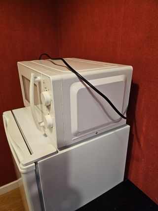 Microondas Taurus MW750MW Blanco