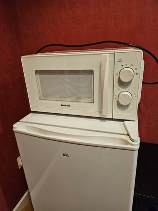 Microondas Taurus MW750MW Blanco