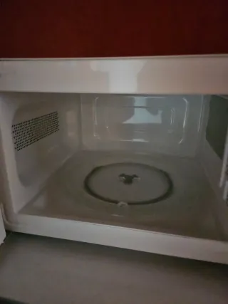 Microondas Taurus MW750MW Blanco