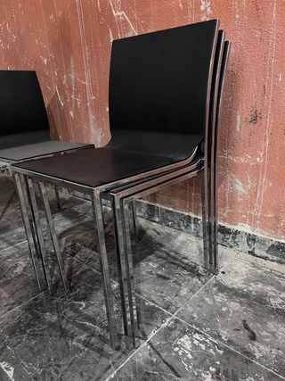 Silla Hostelería Negra y Plateada