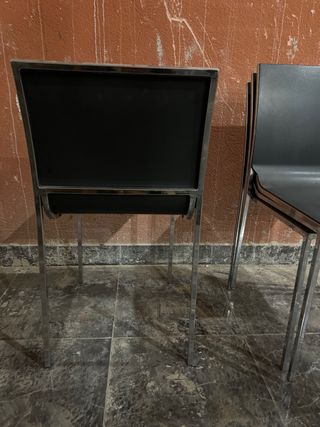 Silla Hostelería Negra y Plateada