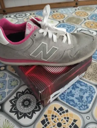 Zapatillas Gris y Rosa