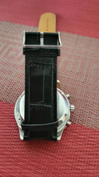 Reloj automático