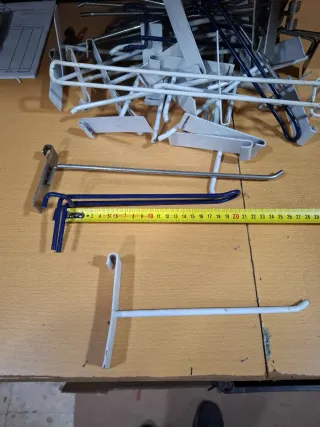 Lote ganchos metálicos ST2