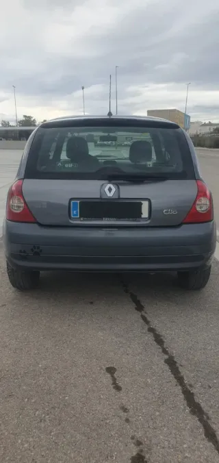 Renault Clio 1.5 dci 65cv buen estado