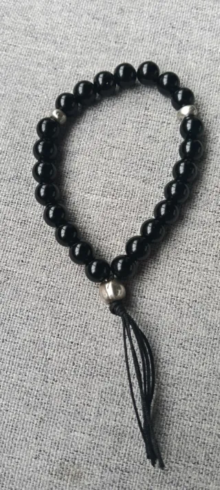 Pulsera Piedras Naturales Ónix Negra y Plata