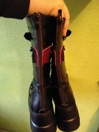 Oferta solo está semana a 20€ Botas altas negras y