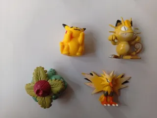 Lote figuras antiguas Pokémon
