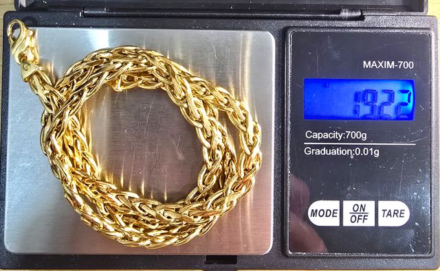 Cadena de oro 18k. Peso: 19.26 gr.