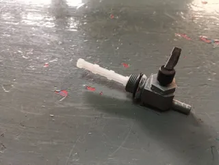 Grifo gasolina Derbi y Puch