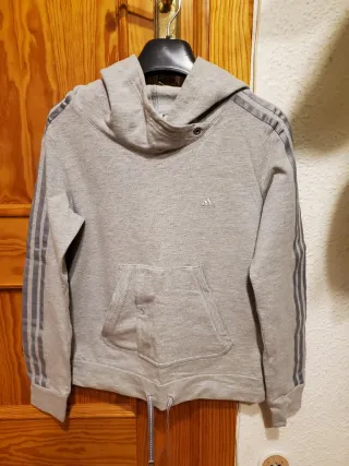 Sudadera Adidas Gris con Capucha talla M