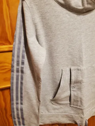 Sudadera Adidas Gris con Capucha talla M