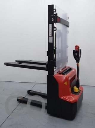 Apilador Eléctrico 1200 Kg - 1600 mm - 16020